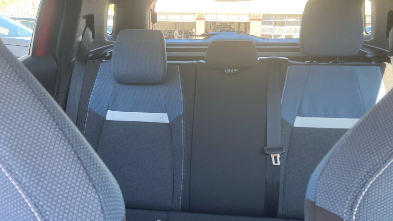Vauxhall Frontera 83kW Design 44kWh 5dr Auto Electric Estate